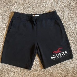 Men’s hollister black shorts size small